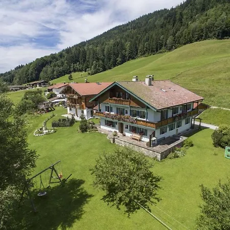 Staufenblick Roof In The House Apartment Inzell
